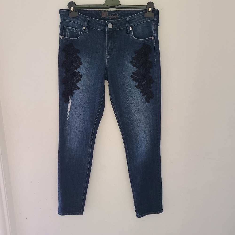 KUT FROM THE KLOTH  embroidered jeans